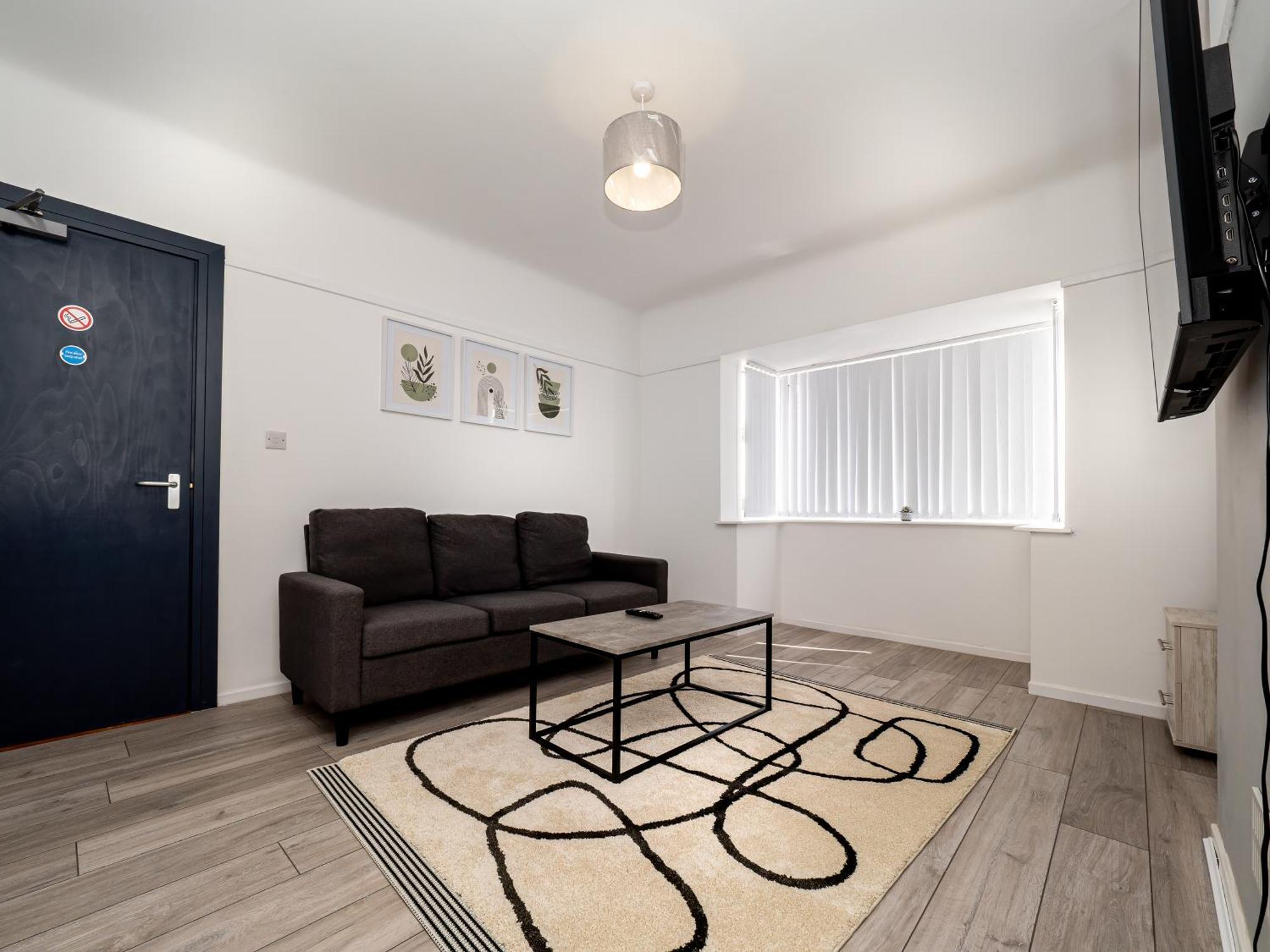 3Br Haven Retreat In Wallasey With Free Street Parking Exterior photo