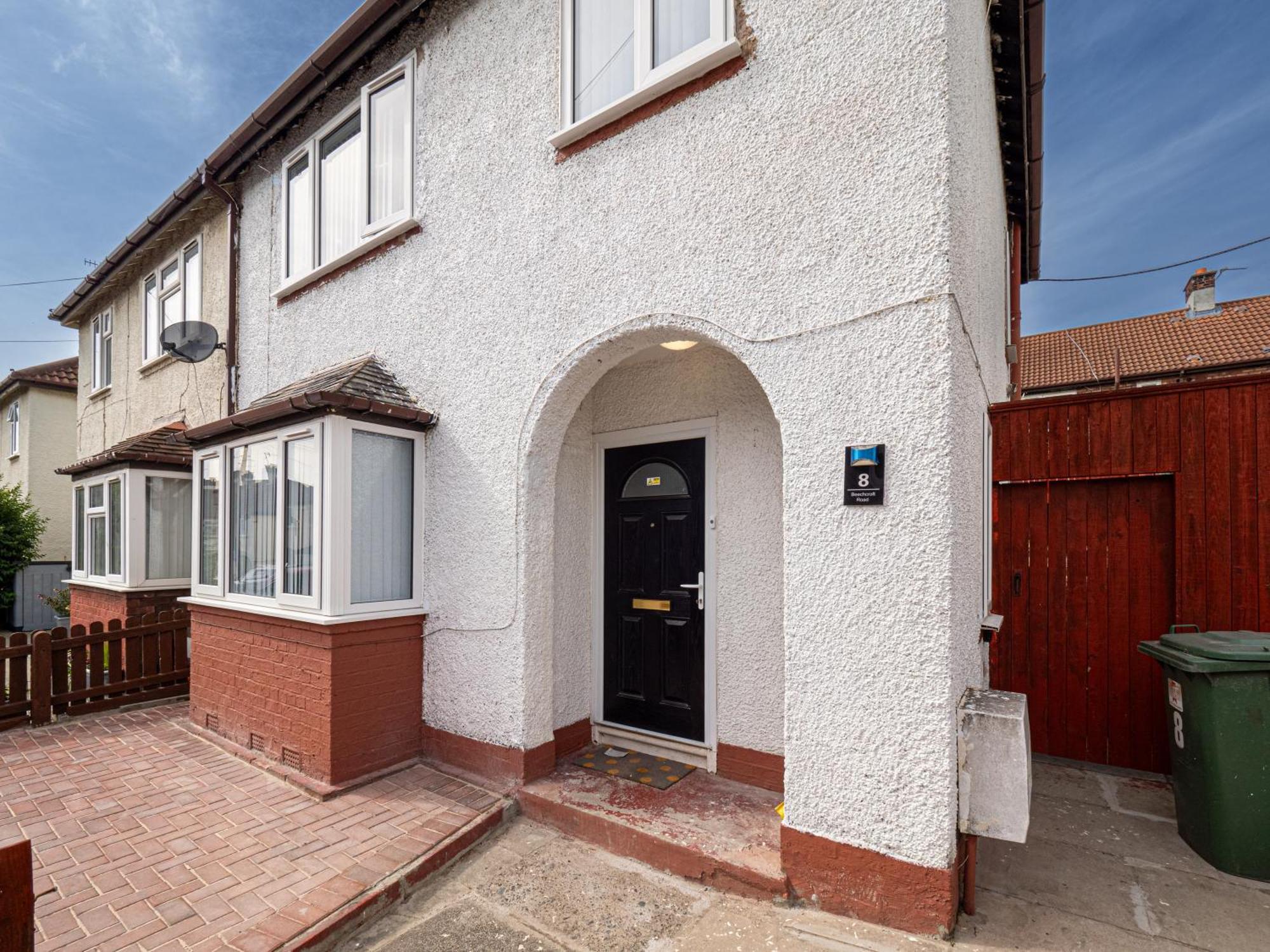 3Br Haven Retreat In Wallasey With Free Street Parking Exterior photo